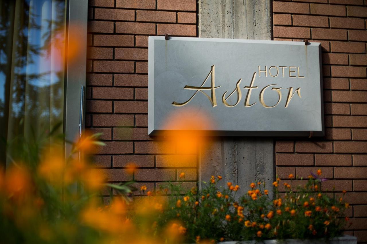 Hotel Astor Modena Eksteriør billede